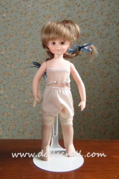 Robin Woods - Francie - Down the Pond - Doll